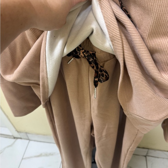 Women's Tan Sweater with Leopard Print Tie 2 piece set - Picture 7 of 11